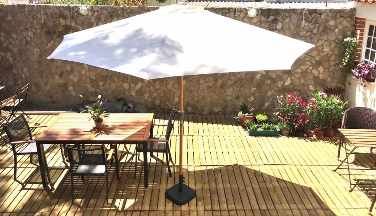 Casa Blanca Hostel Peniche Luaran gambar