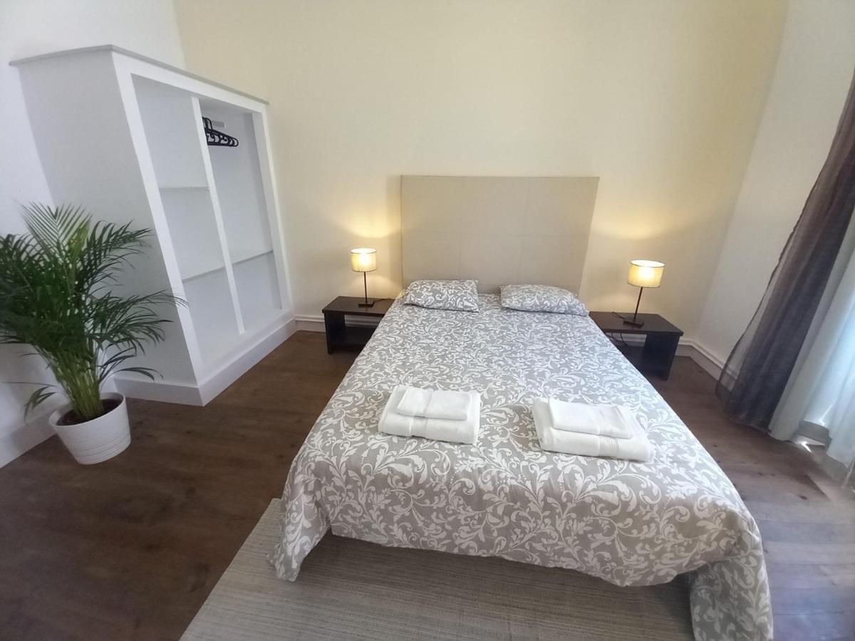 Casa Blanca Hostel Peniche Luaran gambar