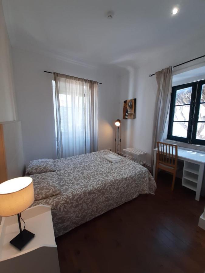 Casa Blanca Hostel Peniche Luaran gambar